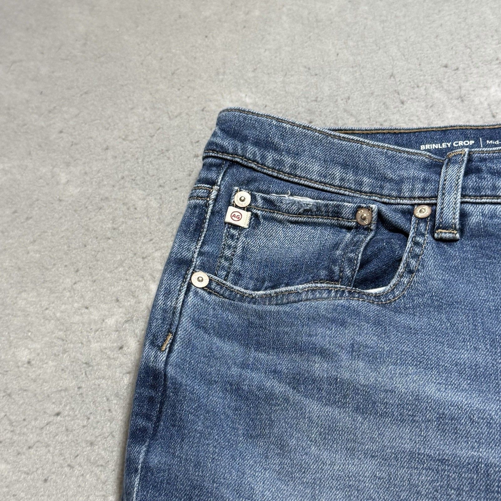 Ag Adriano Goldschmied Brinley Crop Jeans Women’s 31 Blue Mid Rise Straight — image 2 of 8